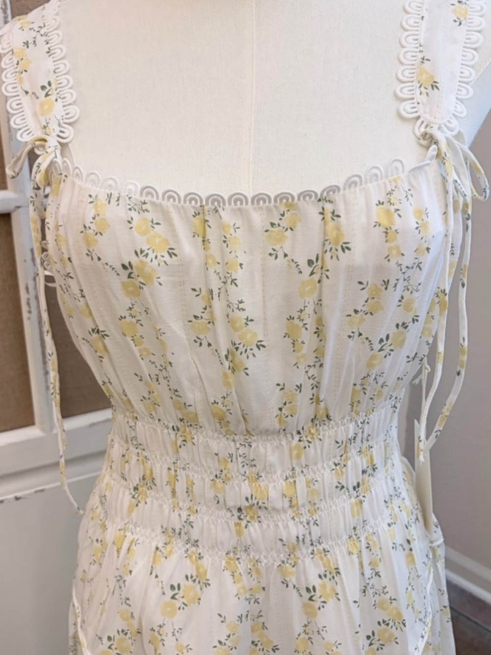 Camellia NWT Yellow Floral Maxi Dress Cottagecore Smocked Waist Medium